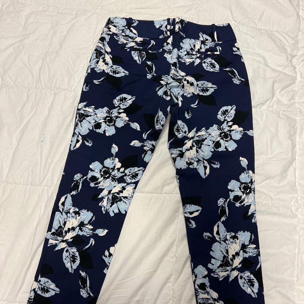 The Limited Ankle Pants 2P